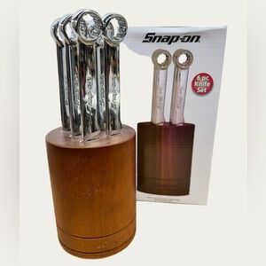 Snap-on 6-Piece Serrated Steak “Box Wrench” Knife Set with Wooden Block - NIB